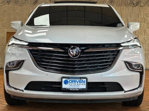 2022 Buick Enclave Essence