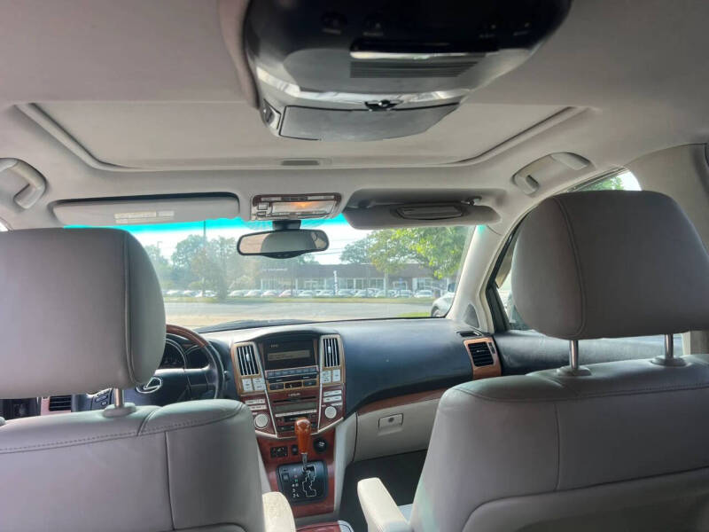 2004 Lexus RX 330