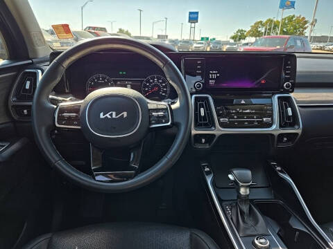2023 Kia Sorento EX