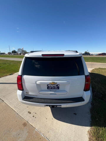 2017 Chevrolet Suburban LS