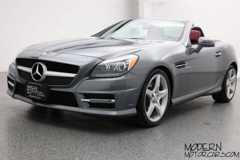 2016 Mercedes-Benz SLK for sale at Modern Motorcars in Nixa MO