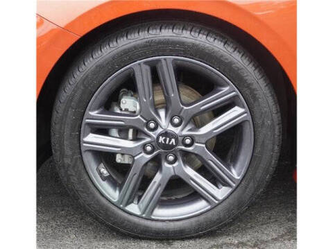 2021 Kia Forte GT Line