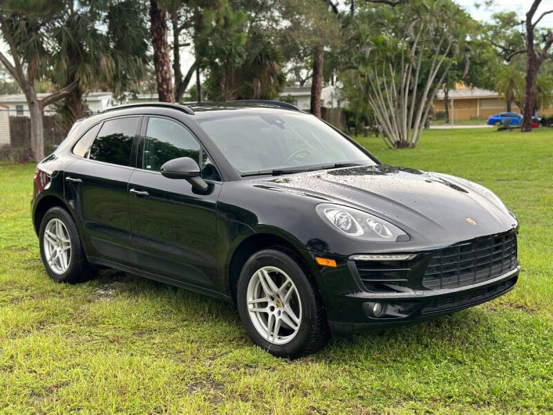 2017 Porsche Macan S