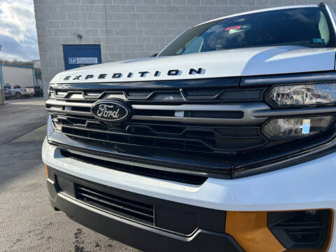 2025 Ford Expedition Tremor