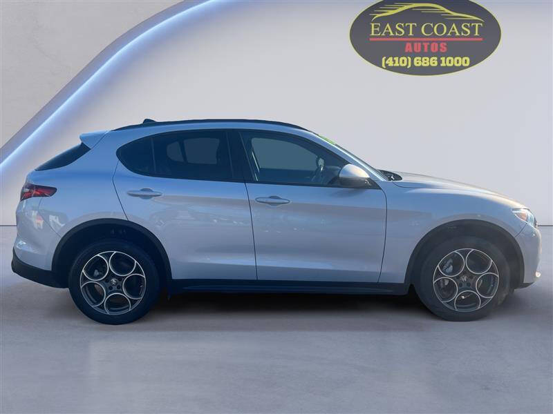 2022 Alfa Romeo Stelvio Sprint