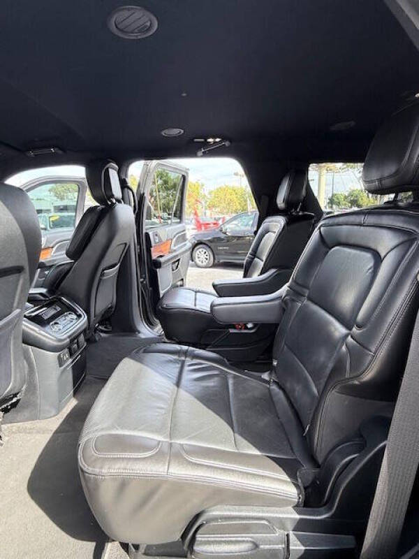 2018 Lincoln Navigator Premiere