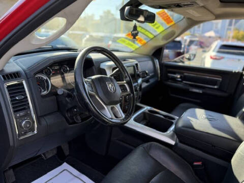 2016 RAM 2500 Laramie