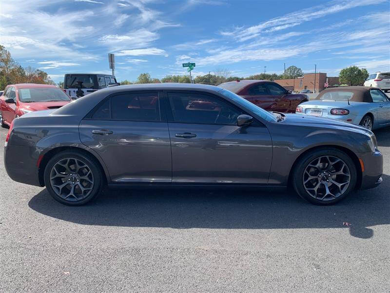 2018 Chrysler 300 S