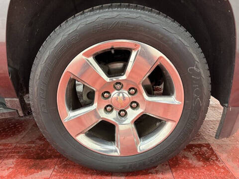 2017 Chevrolet Suburban LT