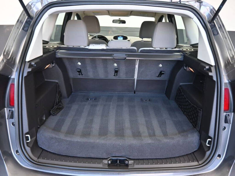 2014 Ford C-MAX Hybrid SE