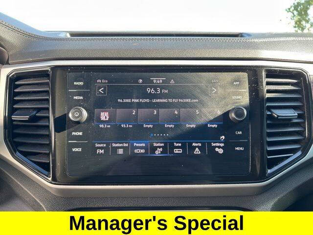 2022 Volkswagen Atlas Cross Sport SE 4Motion