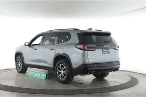 2024 GMC Acadia AT4