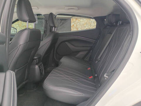 2021 Ford Mustang Mach-E Select