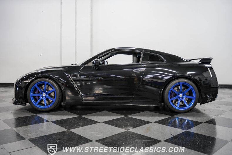 2013 Nissan GT-R