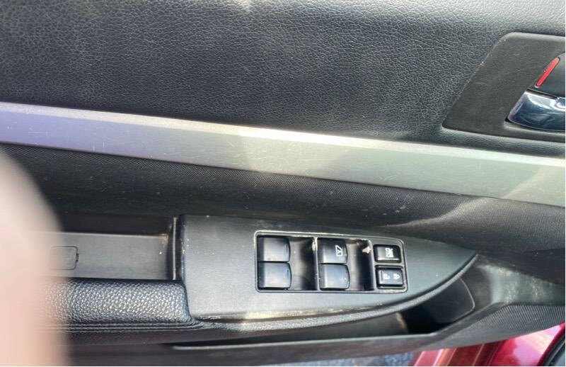 2010 Subaru Legacy 2.5i Premium