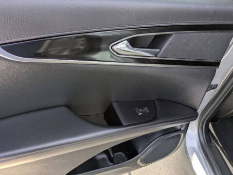 2022 Lincoln Nautilus Standard