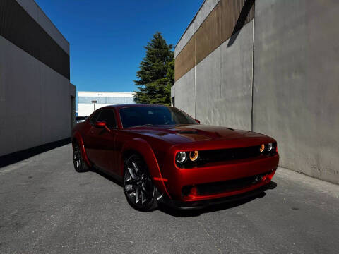 2021 Dodge Challenger SXT