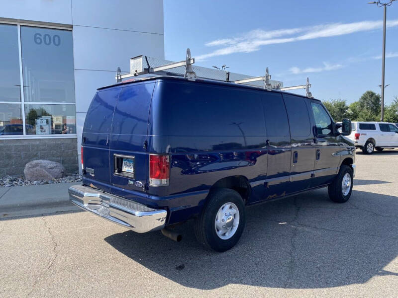 2013 Ford E-Series E-350 SD