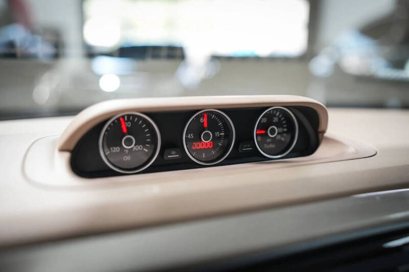 2013 Volkswagen Beetle
