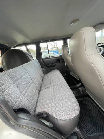 2000 Jeep Cherokee Sport