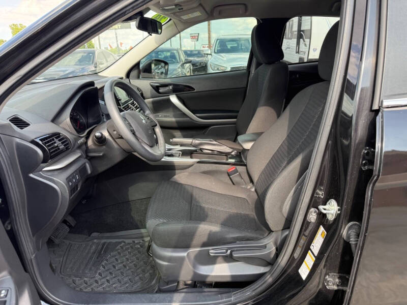2024 Mitsubishi Eclipse Cross ES