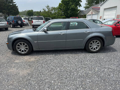 2006 Chrysler 300 for sale at DOUG'S USED CARS in East Freedom PA