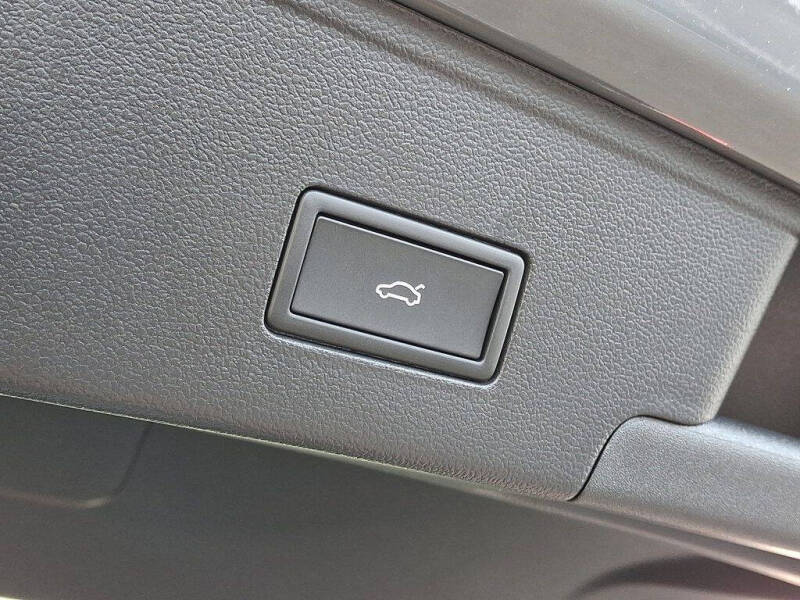 2026 Volkswagen Atlas Cross Sport SEL 4Motion