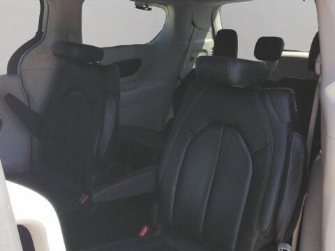 2020 Chrysler Pacifica Touring L Plus