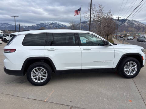 2023 Jeep Grand Cherokee L Laredo