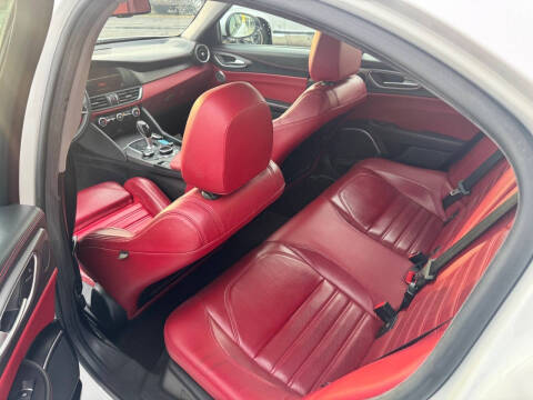 2019 Alfa Romeo Giulia Ti Sport