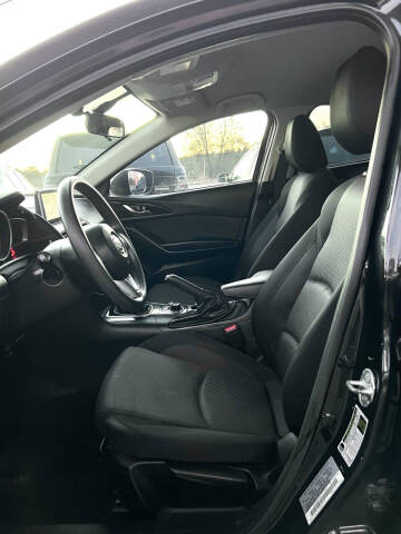 2016 Mazda MAZDA3 i Sport