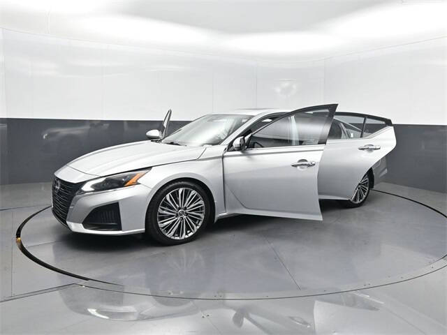 2023 Nissan Altima 2.5 SL