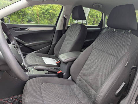 2017 Volkswagen Passat 1.8T S