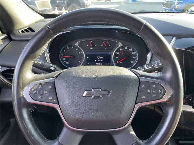 2022 Chevrolet Traverse LT Leather