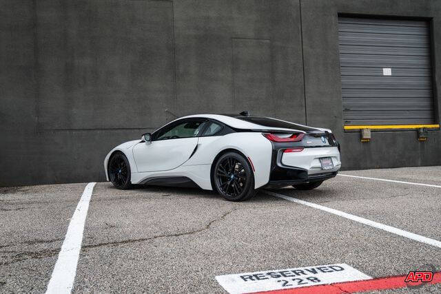 2014 BMW i8