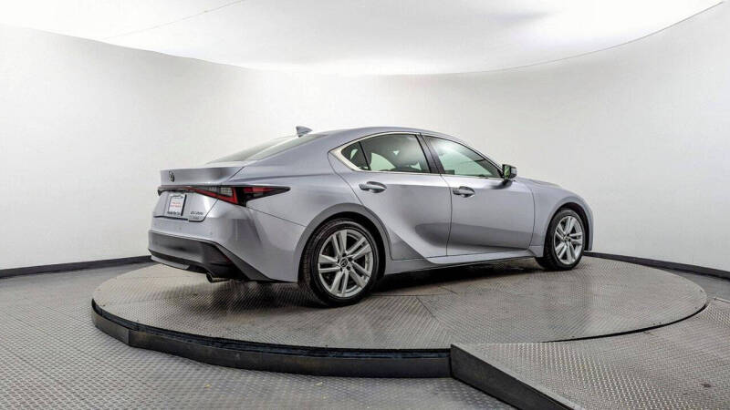 2021 Lexus IS 300