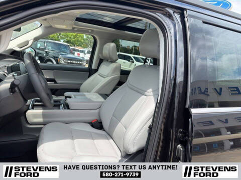 2025 Ford Expedition MAX Active
