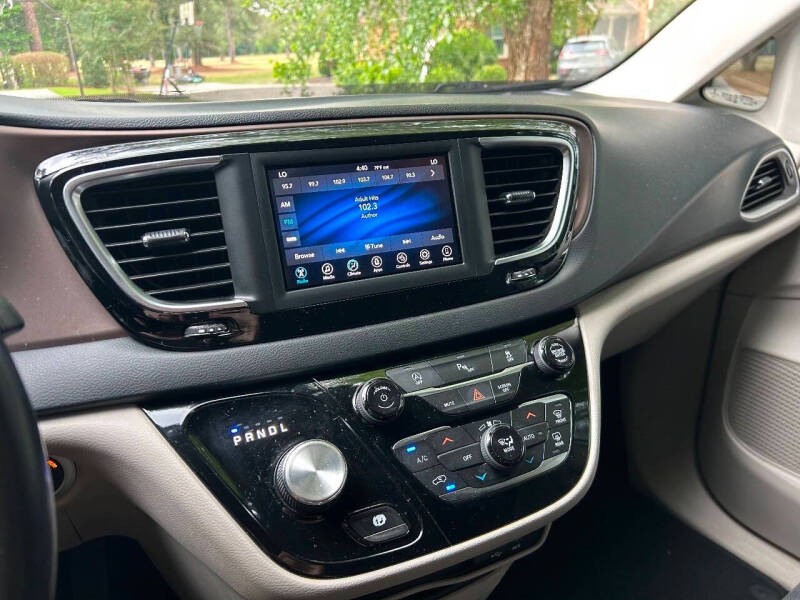 2018 Chrysler Pacifica Touring L