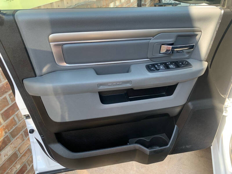 2019 RAM 1500 Classic SLT