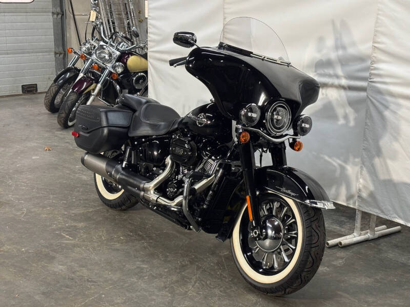 2018 Harley-Davidson FLHCS Heritage