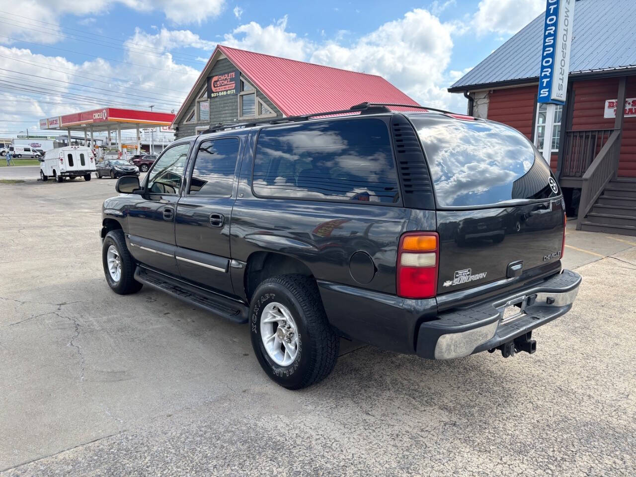 2003 Chevrolet Suburban for sale at 5 Star Motorsports LLC in Clarksville, TN