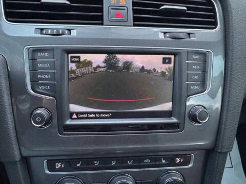 2017 Volkswagen Golf Alltrack TSI S 4Motion