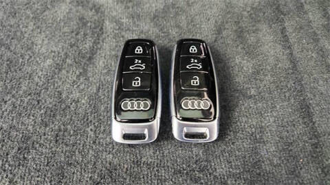 2024 Audi Q8 e-tron quattro Premium