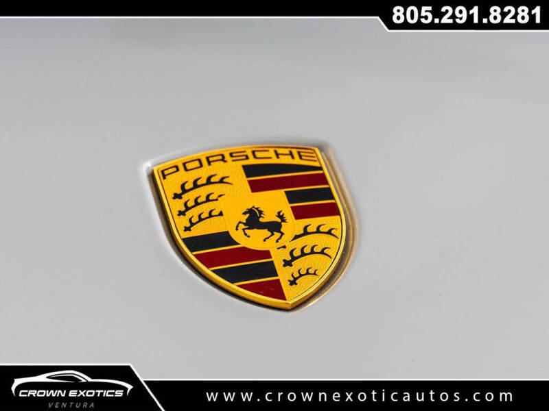 2023 Porsche Cayenne Platinum Edition