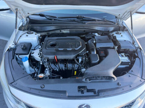 2018 Kia Optima LX
