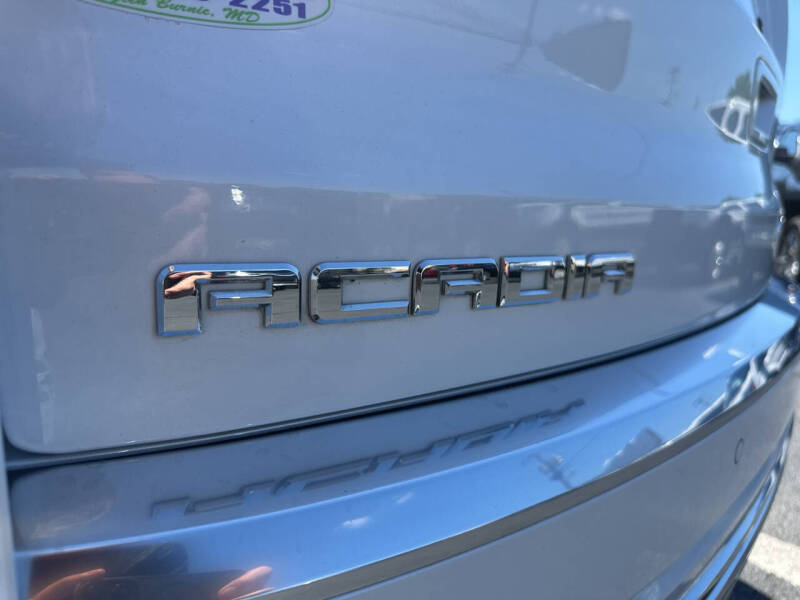2016 GMC Acadia Denali