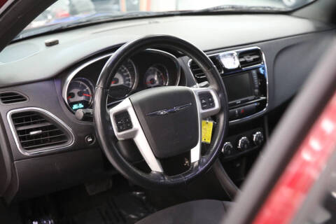 2012 Chrysler 200 Touring