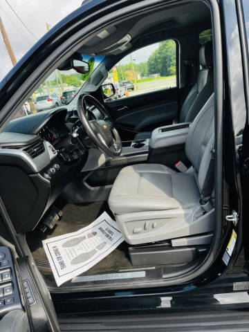 2017 Chevrolet Suburban LT