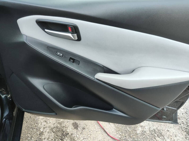 2019 Toyota Yaris LE