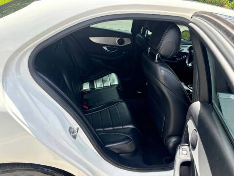 2018 Mercedes-Benz C-Class C 300